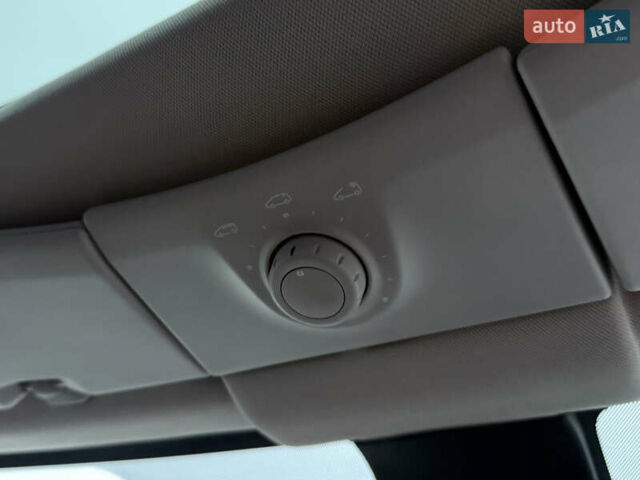 Серый Рено Эспейс, объемом двигателя 1.6 л и пробегом 115 тыс. км за 16700 $, фото 62 на Automoto.ua