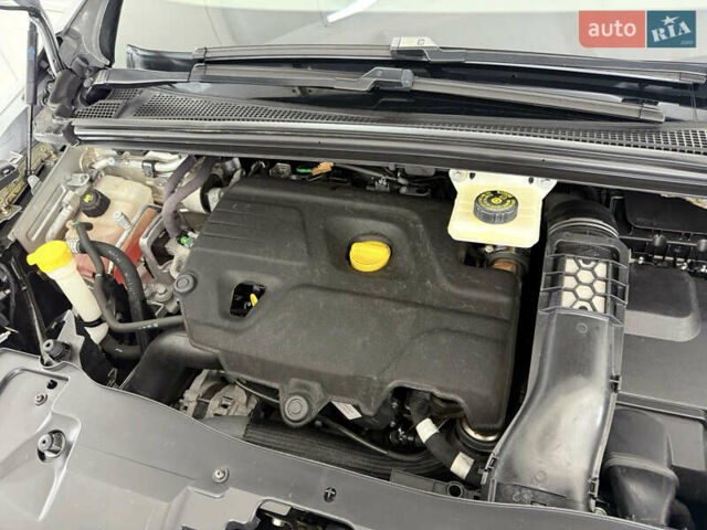 Рено Еспейс 2016 у Трускавце на Automoto.ua Сірий Рено Еспейс, об'ємом двигуна 1.6 л та пробігом 136 тис. км за 15999 $, фото 66 на Automoto.ua