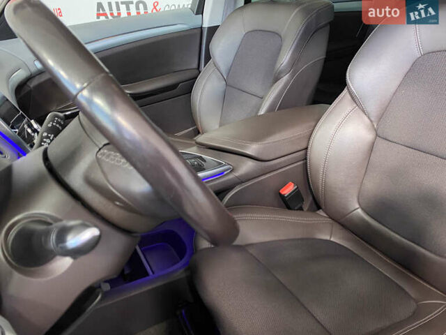 Сірий Рено Еспейс, об'ємом двигуна 1.6 л та пробігом 191 тис. км за 16950 $, фото 6 на Automoto.ua
