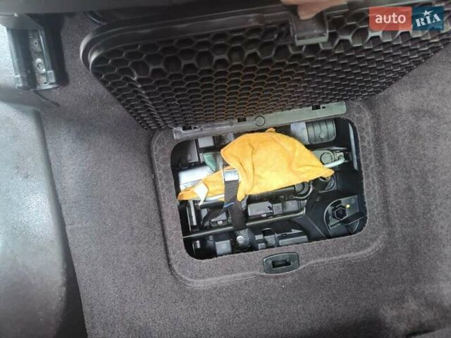Серый Рено Эспейс, объемом двигателя 1.6 л и пробегом 230 тыс. км за 17400 $, фото 186 на Automoto.ua