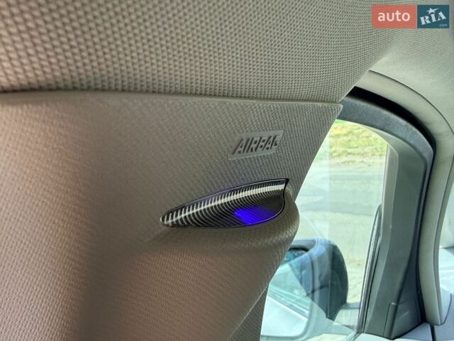 Серый Рено Эспейс, объемом двигателя 1.6 л и пробегом 210 тыс. км за 13500 $, фото 27 на Automoto.ua