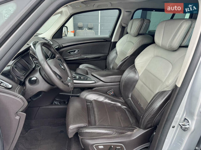 Серый Рено Эспейс, объемом двигателя 1.6 л и пробегом 184 тыс. км за 16200 $, фото 27 на Automoto.ua