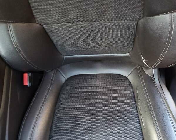 Серый Рено Эспейс, объемом двигателя 1.6 л и пробегом 114 тыс. км за 16700 $, фото 7 на Automoto.ua