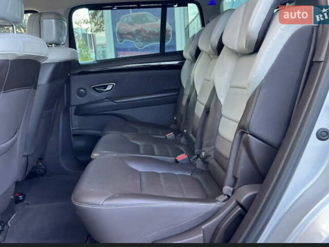 Рено Эспейс 2016 в Белгород-Днестровском на Automoto.ua Серый Рено Эспейс, объемом двигателя 1.6 л и пробегом 280 тыс. км за 16500 $, фото 7 на Automoto.ua