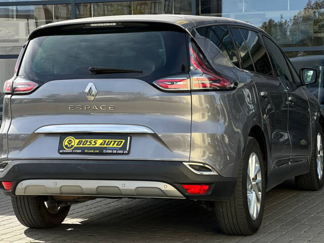 Серый Рено Эспейс, объемом двигателя 1.6 л и пробегом 261 тыс. км за 15500 $, фото 5 на Automoto.ua