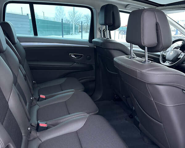 Серый Рено Эспейс, объемом двигателя 1.6 л и пробегом 205 тыс. км за 16750 $, фото 29 на Automoto.ua