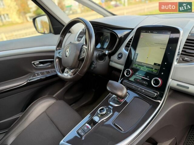 Серый Рено Эспейс, объемом двигателя 1.6 л и пробегом 265 тыс. км за 14550 $, фото 80 на Automoto.ua