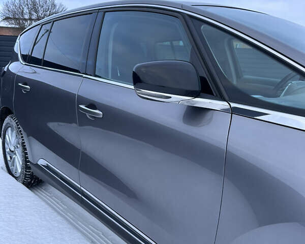 Серый Рено Эспейс, объемом двигателя 1.6 л и пробегом 205 тыс. км за 16750 $, фото 13 на Automoto.ua