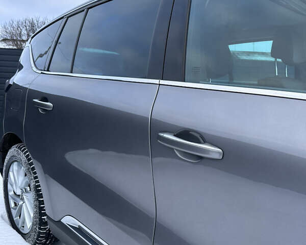 Серый Рено Эспейс, объемом двигателя 1.6 л и пробегом 206 тыс. км за 16750 $, фото 13 на Automoto.ua