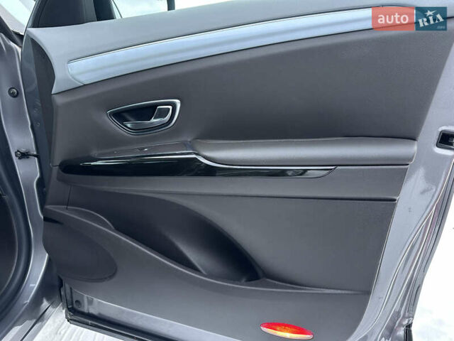 Серый Рено Эспейс, объемом двигателя 1.6 л и пробегом 205 тыс. км за 16750 $, фото 24 на Automoto.ua