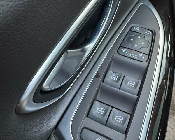 Сірий Рено Еспейс, об'ємом двигуна 2 л та пробігом 219 тис. км за 16500 $, фото 20 на Automoto.ua