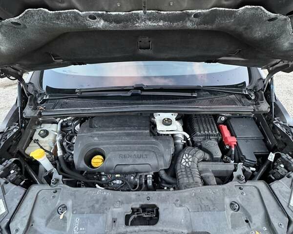 Сірий Рено Еспейс, об'ємом двигуна 2 л та пробігом 219 тис. км за 16500 $, фото 32 на Automoto.ua