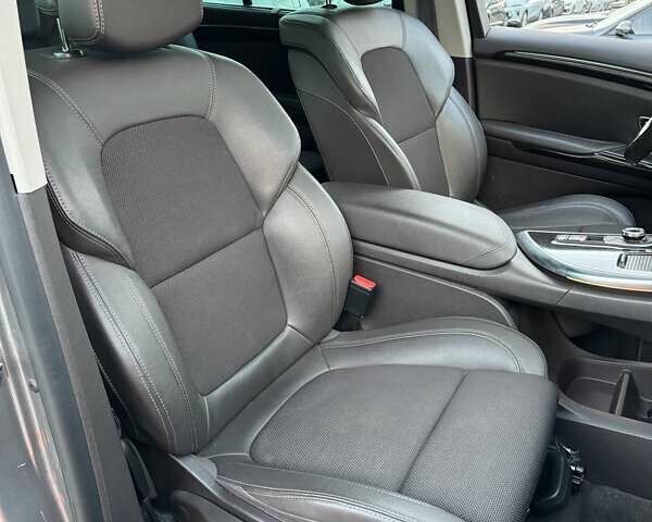 Сірий Рено Еспейс, об'ємом двигуна 2 л та пробігом 219 тис. км за 16500 $, фото 29 на Automoto.ua