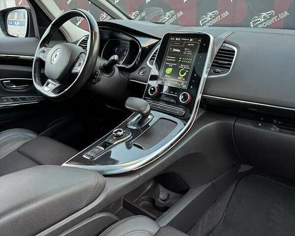 Сірий Рено Еспейс, об'ємом двигуна 2 л та пробігом 219 тис. км за 15500 $, фото 30 на Automoto.ua