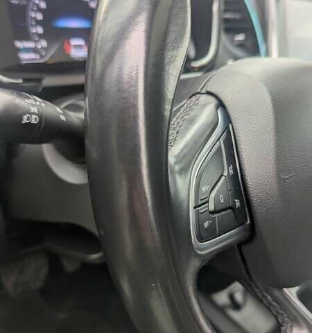 Серый Рено Эспейс, объемом двигателя 2 л и пробегом 158 тыс. км за 25700 $, фото 30 на Automoto.ua