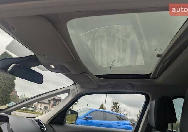 Серый Рено Эспейс, объемом двигателя 2 л и пробегом 158 тыс. км за 25700 $, фото 40 на Automoto.ua