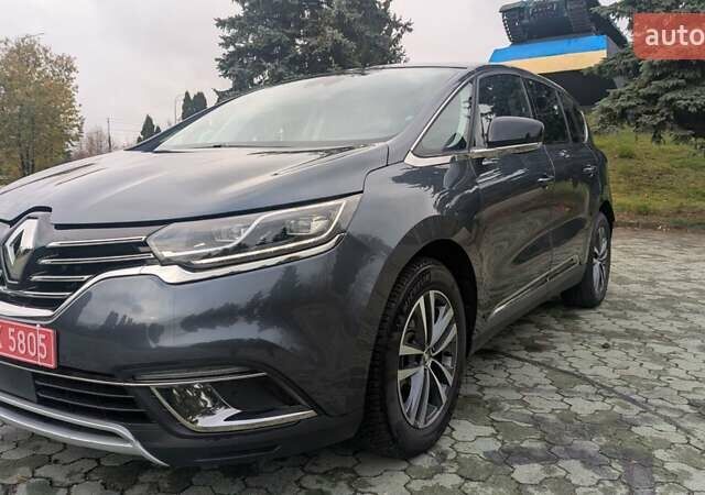 Серый Рено Эспейс, объемом двигателя 2 л и пробегом 158 тыс. км за 25700 $, фото 2 на Automoto.ua