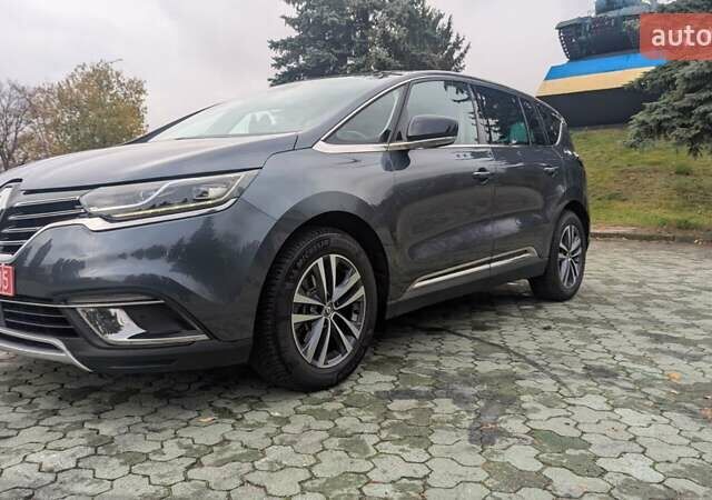 Серый Рено Эспейс, объемом двигателя 2 л и пробегом 158 тыс. км за 25700 $, фото 4 на Automoto.ua