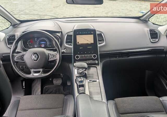 Серый Рено Эспейс, объемом двигателя 2 л и пробегом 158 тыс. км за 25700 $, фото 34 на Automoto.ua