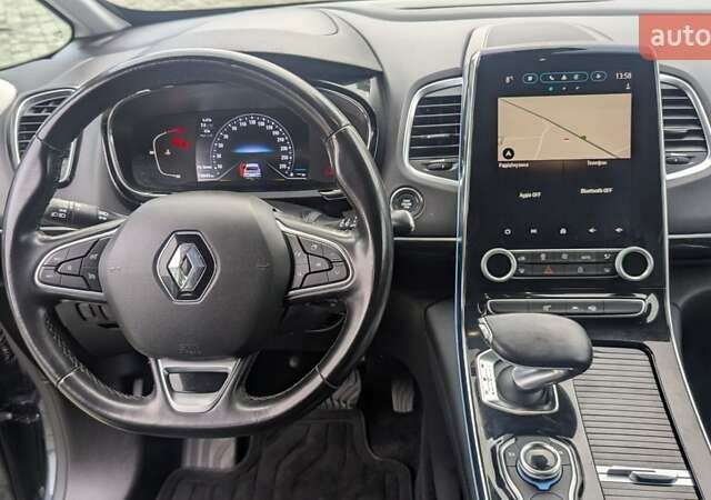 Серый Рено Эспейс, объемом двигателя 2 л и пробегом 158 тыс. км за 25700 $, фото 31 на Automoto.ua