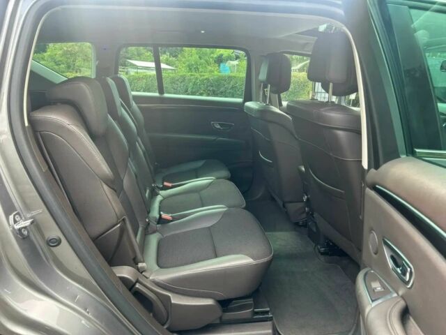 Сірий Рено Еспейс, об'ємом двигуна 1.6 л та пробігом 68 тис. км за 7600 $, фото 9 на Automoto.ua