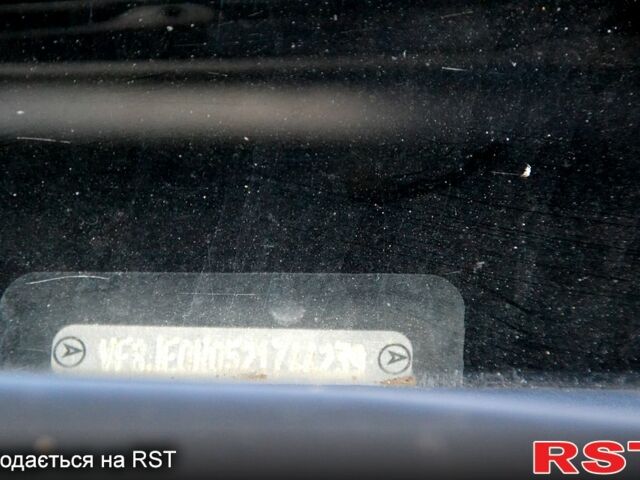 Синий Рено Эспейс, объемом двигателя 2 л и пробегом 211 тыс. км за 4000 $, фото 10 на Automoto.ua