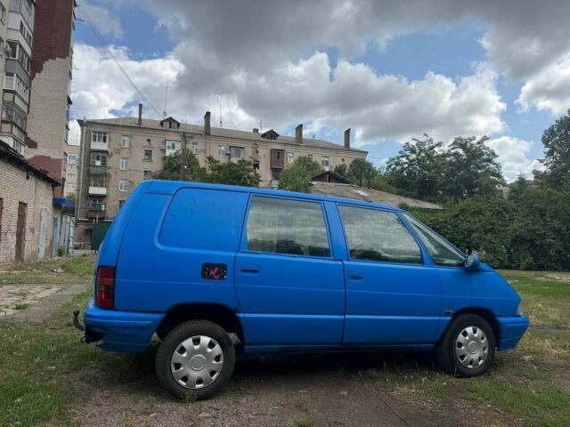 Синий Рено Эспейс, объемом двигателя 0 л и пробегом 200 тыс. км за 1600 $, фото 4 на Automoto.ua