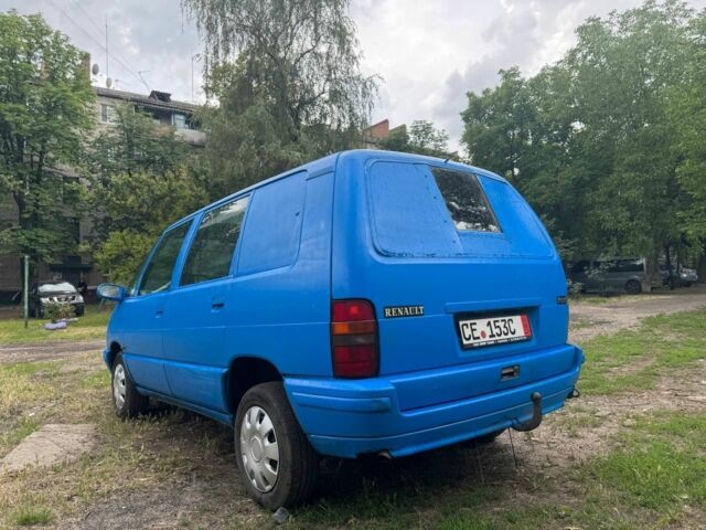 Синий Рено Эспейс, объемом двигателя 0 л и пробегом 200 тыс. км за 1600 $, фото 3 на Automoto.ua