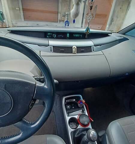 Синій Рено Еспейс, об'ємом двигуна 1.87 л та пробігом 245 тис. км за 6200 $, фото 2 на Automoto.ua