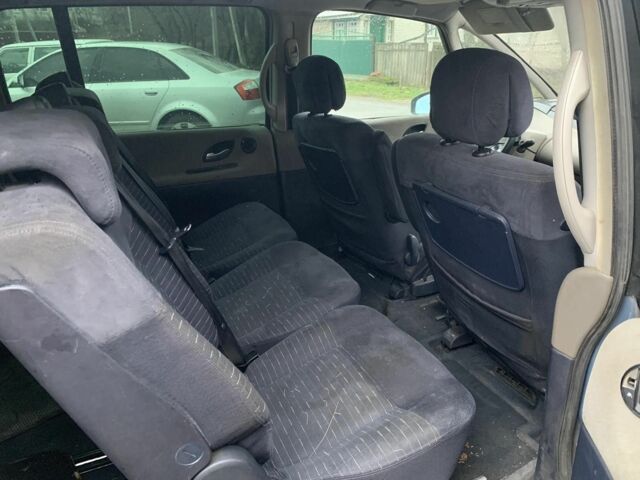 Синий Рено Эспейс, объемом двигателя 0 л и пробегом 295 тыс. км за 2200 $, фото 5 на Automoto.ua