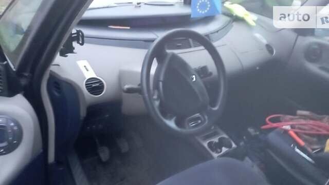 Синій Рено Еспейс, об'ємом двигуна 2.2 л та пробігом 236 тис. км за 3000 $, фото 6 на Automoto.ua