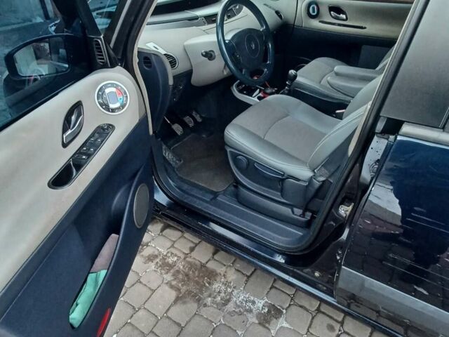 Синий Рено Эспейс, объемом двигателя 1.87 л и пробегом 245 тыс. км за 5800 $, фото 7 на Automoto.ua