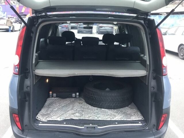 Синій Рено Еспейс, об'ємом двигуна 2.2 л та пробігом 310 тис. км за 4000 $, фото 21 на Automoto.ua