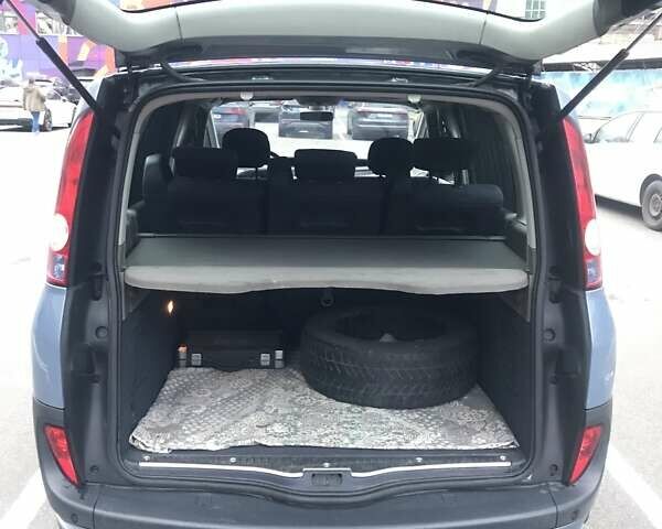 Синій Рено Еспейс, об'ємом двигуна 2.19 л та пробігом 310 тис. км за 4000 $, фото 21 на Automoto.ua