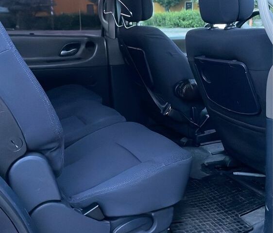 Синій Рено Еспейс, об'ємом двигуна 1.9 л та пробігом 410 тис. км за 4000 $, фото 6 на Automoto.ua