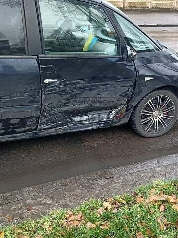 Синій Рено Еспейс, об'ємом двигуна 2.2 л та пробігом 346 тис. км за 4000 $, фото 14 на Automoto.ua