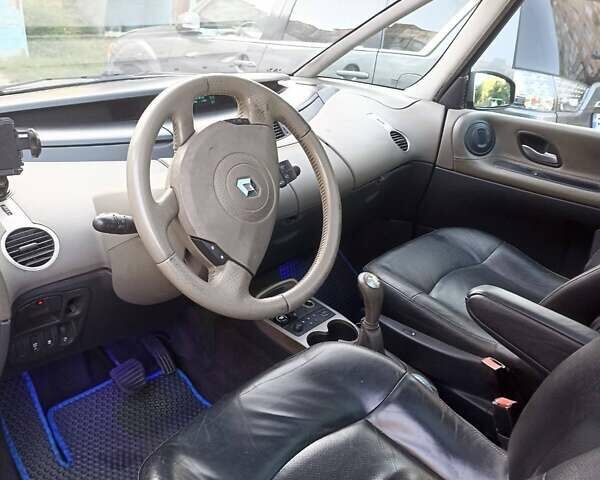 Синій Рено Еспейс, об'ємом двигуна 2.2 л та пробігом 346 тис. км за 4000 $, фото 9 на Automoto.ua