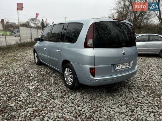 Синій Рено Еспейс, об'ємом двигуна 1.9 л та пробігом 450 тис. км за 5950 $, фото 9 на Automoto.ua