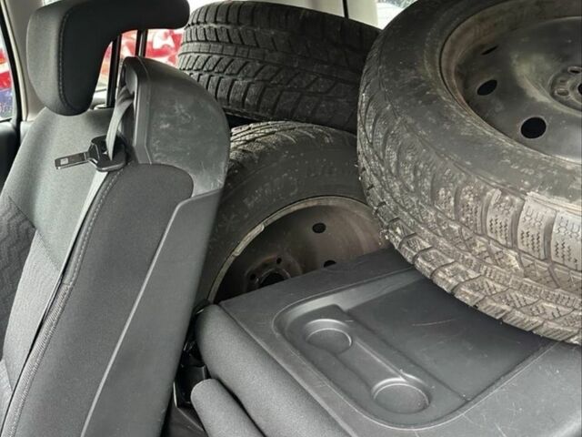 Рено Еспейс 2006 у Одесі на Automoto.ua Синій Рено Еспейс, об'ємом двигуна 0 л та пробігом 300 тис. км за 2975 $, фото 6 на Automoto.ua