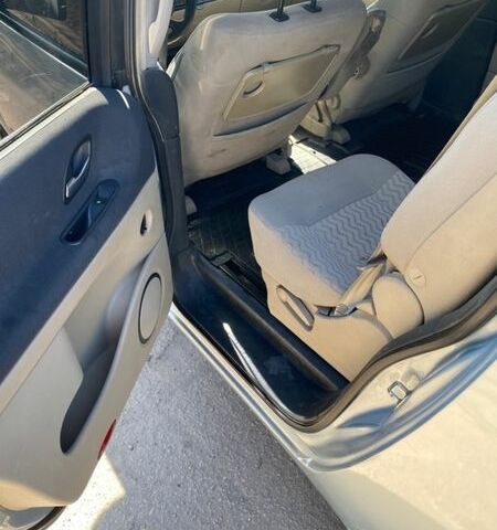 Синий Рено Эспейс, объемом двигателя 1.87 л и пробегом 420 тыс. км за 6299 $, фото 17 на Automoto.ua