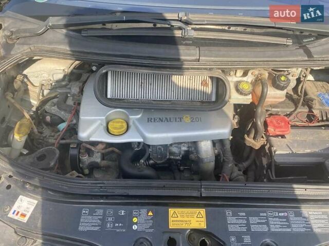 Синій Рено Еспейс, об'ємом двигуна 2 л та пробігом 187 тис. км за 6700 $, фото 2 на Automoto.ua