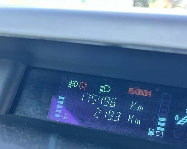 Синій Рено Еспейс, об'ємом двигуна 2 л та пробігом 175 тис. км за 5400 $, фото 33 на Automoto.ua