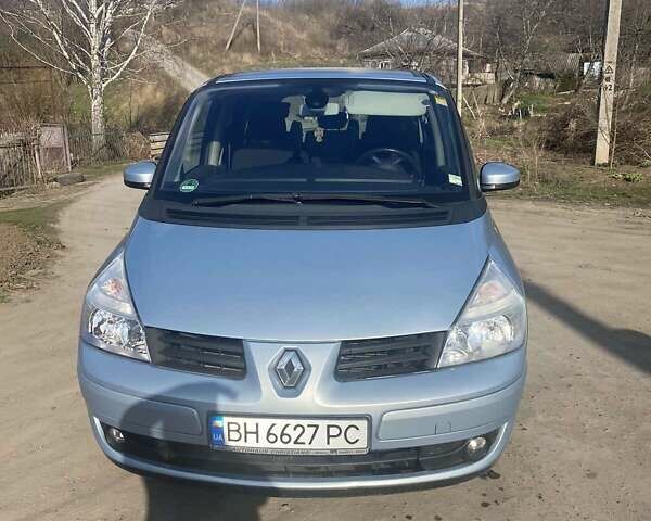 Синій Рено Еспейс, об'ємом двигуна 2 л та пробігом 187 тис. км за 6700 $, фото 4 на Automoto.ua