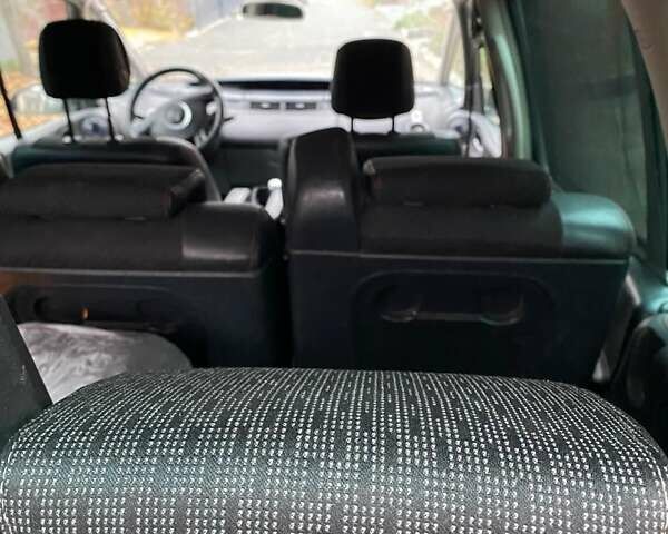 Синій Рено Еспейс, об'ємом двигуна 2 л та пробігом 261 тис. км за 6500 $, фото 4 на Automoto.ua