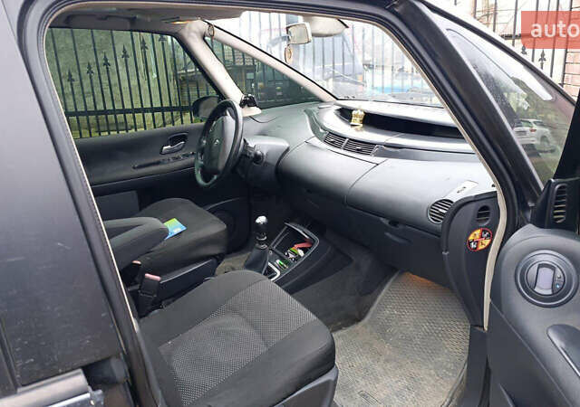 Синий Рено Эспейс, объемом двигателя 2 л и пробегом 333 тыс. км за 4500 $, фото 4 на Automoto.ua