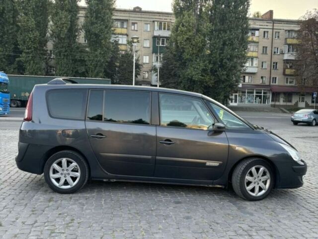 Синий Рено Эспейс, объемом двигателя 2 л и пробегом 368 тыс. км за 5850 $, фото 11 на Automoto.ua