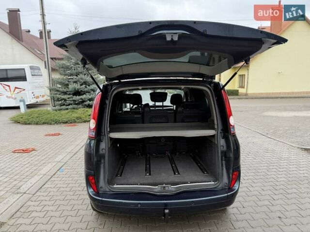 Зелений Рено Еспейс, об'ємом двигуна 2.2 л та пробігом 280 тис. км за 4777 $, фото 23 на Automoto.ua