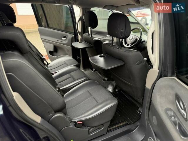 Зелений Рено Еспейс, об'ємом двигуна 2.2 л та пробігом 280 тис. км за 4777 $, фото 19 на Automoto.ua