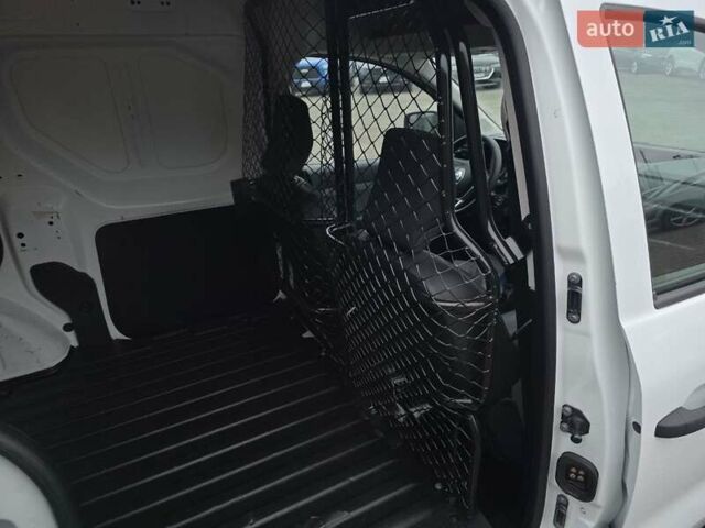 Білий Рено Експрес, об'ємом двигуна 1.5 л та пробігом 49 тис. км за 15999 $, фото 23 на Automoto.ua