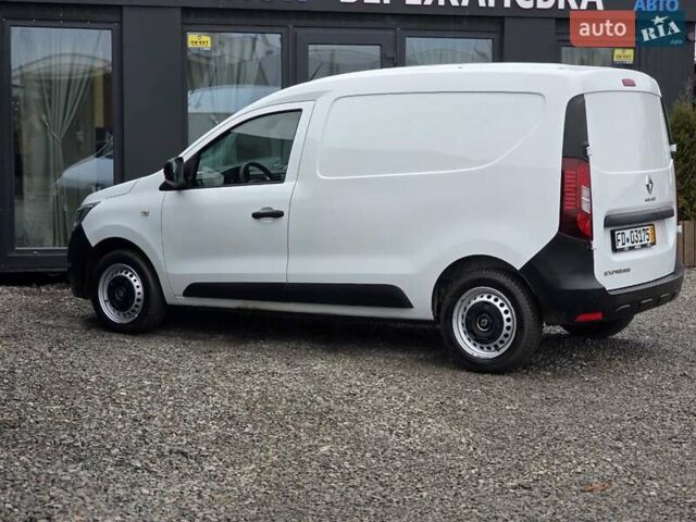 Білий Рено Експрес, об'ємом двигуна 1.5 л та пробігом 49 тис. км за 15999 $, фото 10 на Automoto.ua
